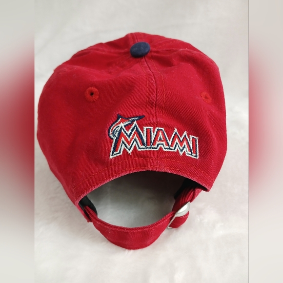 Miami Marlins Hat CAP New Era Black Cap - Picture 3 of 6